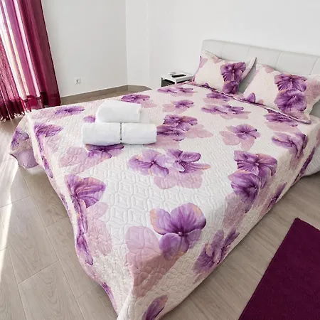 Apartamento T1 Da Rocha/ Pátio Da Rocha